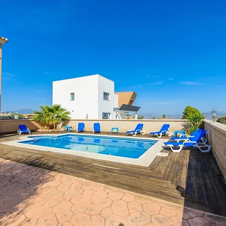 La Paca Villa Coín