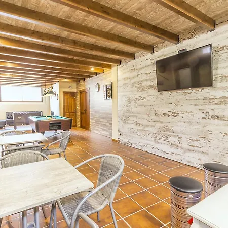 La Paca Villa *